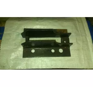 Кронштейн культиватора КПЕ (сварной) Кронштейн культиватора КПЕ (сварной)