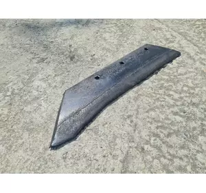 Лемех плуга ПЛН Велес Агро с наплавкой Лемех плуга ПЛН Велес Агро с наплавкой