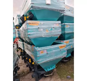 Разбрасыватель минеральных удобрений D-Pol 1000 Разбрасыватель минеральных удобрений D-Pol 1000