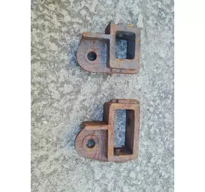 Кронштейны вала навески плуга ПЛН-3-35 (с углоснимом) комплект Кронштейны вала навески плуга ПЛН-3-35 (с углоснимом) комплект