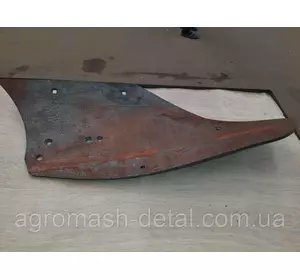 Отвал плуга винтовой на ПЛН 3-35,5-35 Отвал плуга винтовой на ПЛН 3-35,5-35