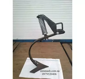 Стойка культиватора КПГ "John Deere" Стойка культиватора КПГ "John Deere"