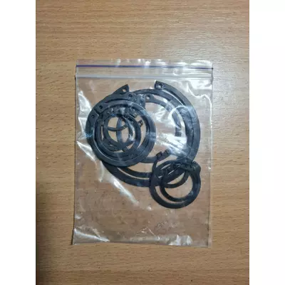 Комплект стопорных колец для косилки роторной "Wirax"