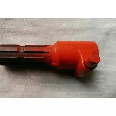 Переходник карданного вала с 6 на 8 шлицов с защёлкой