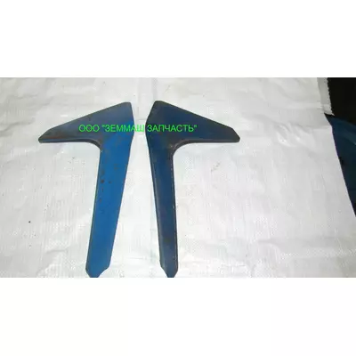 Лапа-бритва КРН-5.6 борированная сталь (Велес-Агро).