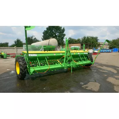 Зерновая Сеялка ''AGROLEAD'' 4 аналог Massey Ferguson