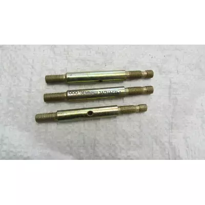 Шпилька корпуса (средняя) СУПН-8 Н126.13.603-02