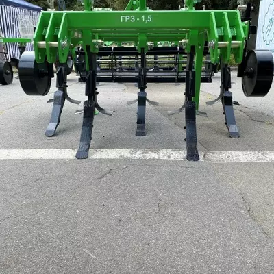 Глубокорыхлитель навесной ГРЗ-1,5 Земмаш