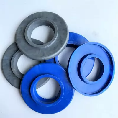 Втулка ротора пластиковая (дистанционная защита) роторной косилки 8245-036-010-031